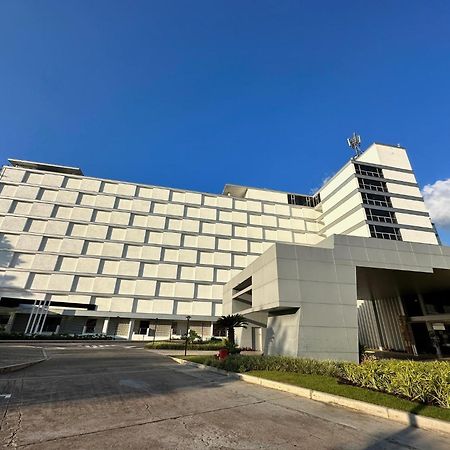 Eurobuilding Tama San Cristobal Hotel Bagian luar foto