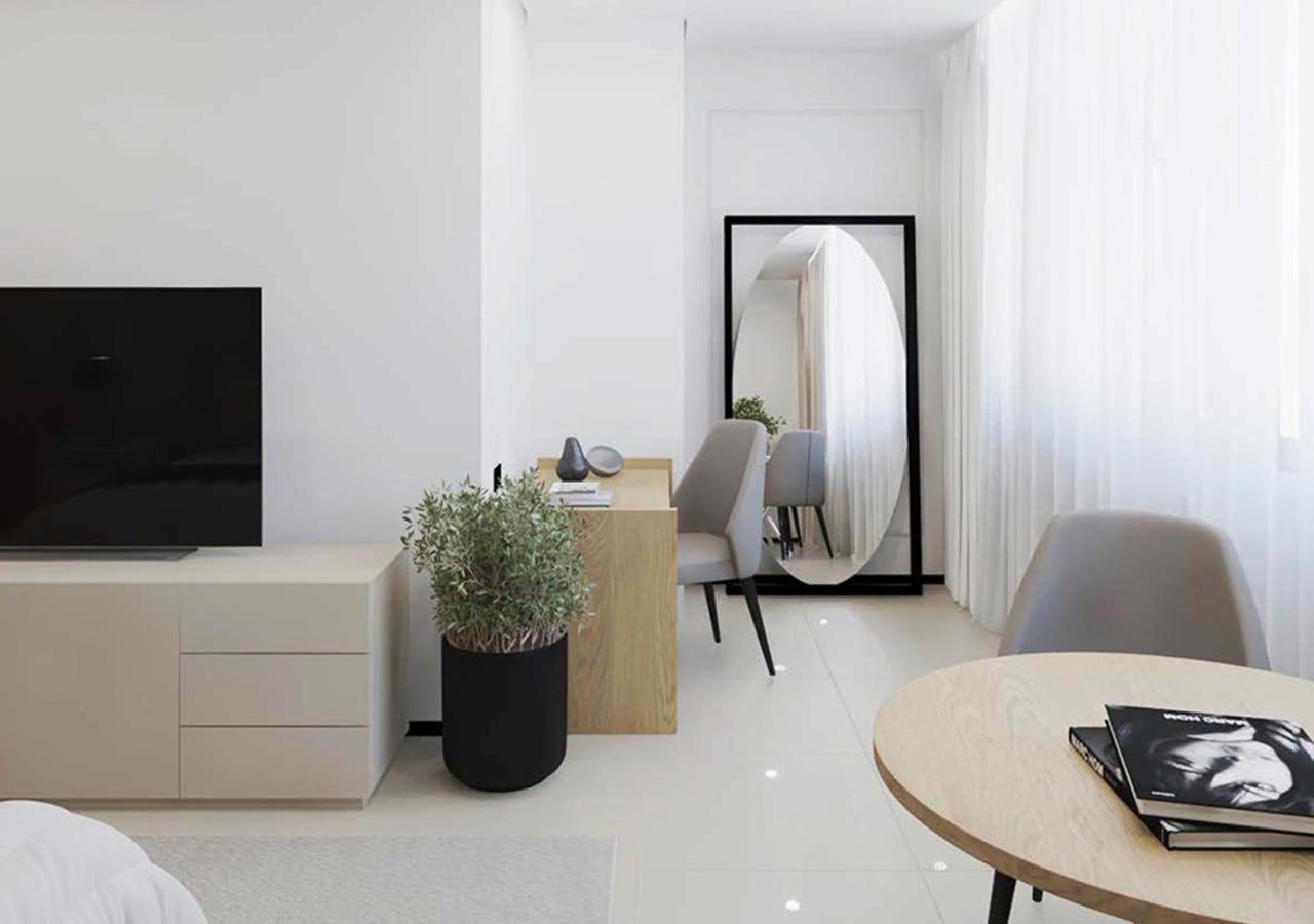 Eurobuilding Tama San Cristobal Hotel Bagian luar foto