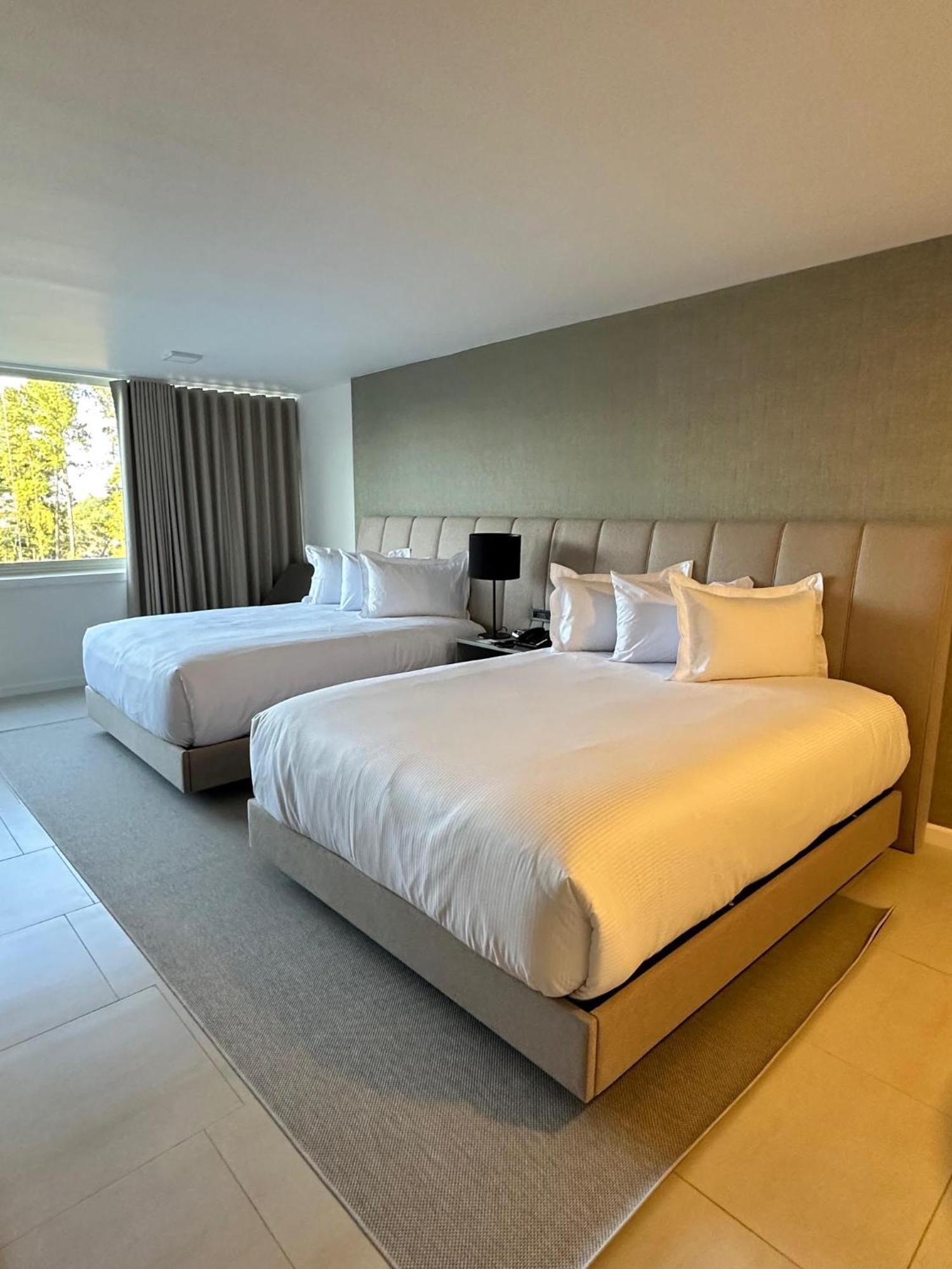 Eurobuilding Tama San Cristobal Hotel Bagian luar foto